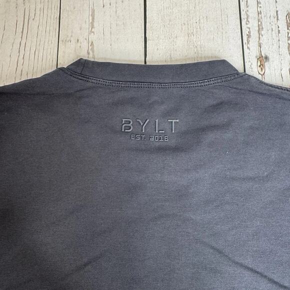 Bylt Lot of 4 Large The Axis Tee Short Sleeve Crew Black Navy Gray White Nice - Picture 10 of 16